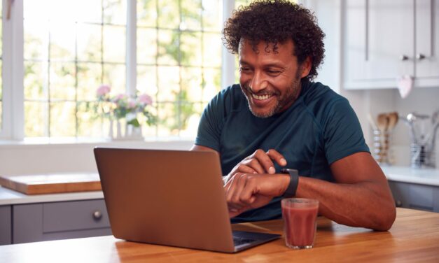 The Role of Wearables in Enhancing Telehealth Services